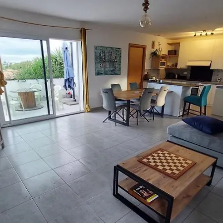Family 115m2, 3 Bedrooms 2 Bathrooms Ac Terrace Bbq Casa de Férias *